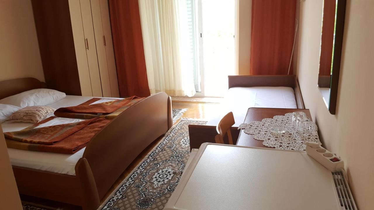 Anka Bunic Bed & Breakfast Rab Town Ngoại thất bức ảnh