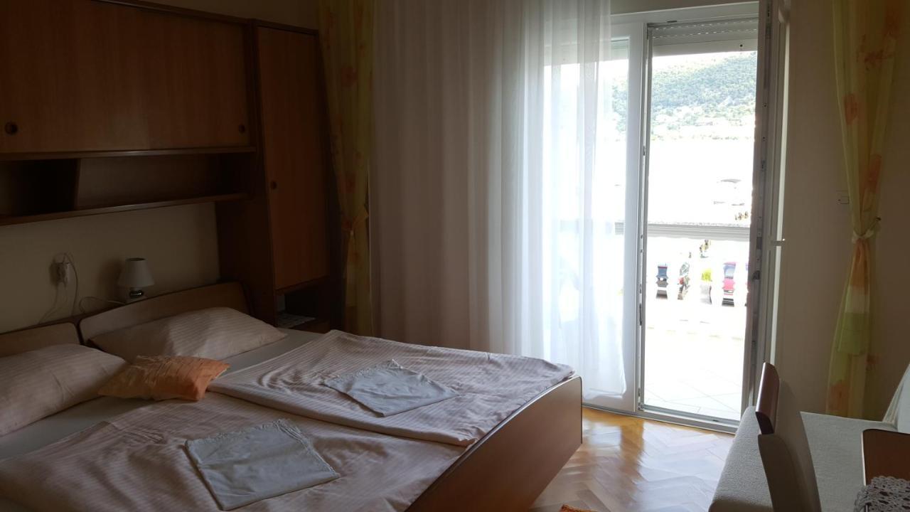 Anka Bunic Bed & Breakfast Rab Town Ngoại thất bức ảnh